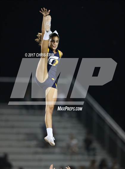 Thumbnail 2 in Oak Ridge @ Burbank photogallery.