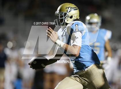 Thumbnail 3 in Oak Ridge @ Burbank photogallery.