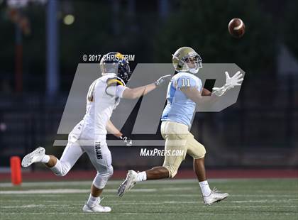 Thumbnail 2 in Oak Ridge @ Burbank photogallery.