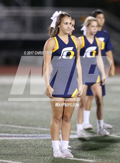 Thumbnail 1 in Oak Ridge @ Burbank photogallery.