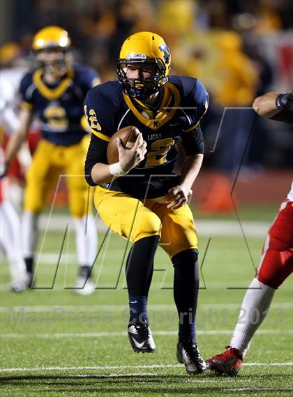 Thumbnail 1 in Boyd vs McKinney photogallery.