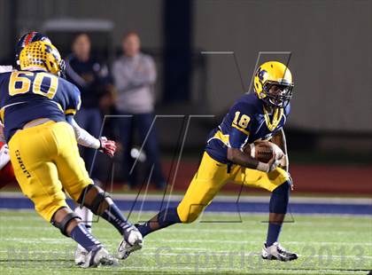 Thumbnail 1 in Boyd vs McKinney photogallery.