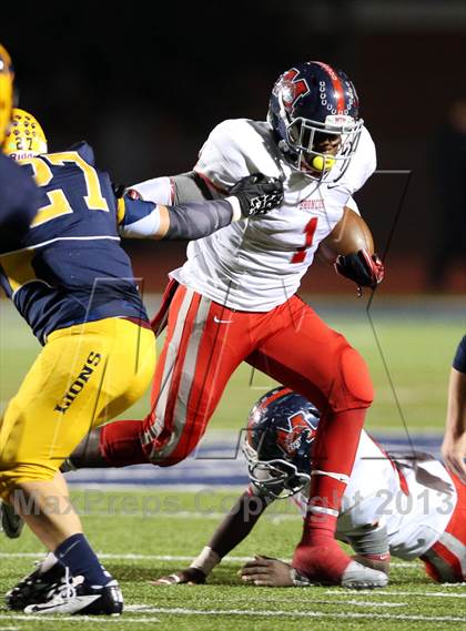 Thumbnail 2 in Boyd vs McKinney photogallery.