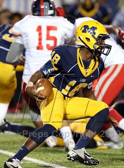 Thumbnail 3 in Boyd vs McKinney photogallery.
