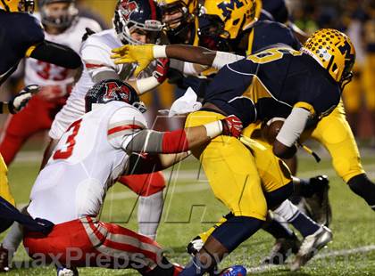 Thumbnail 3 in Boyd vs McKinney photogallery.