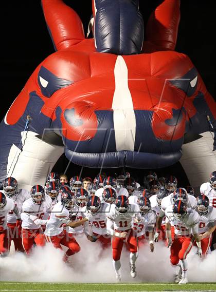 Thumbnail 3 in Boyd vs McKinney photogallery.