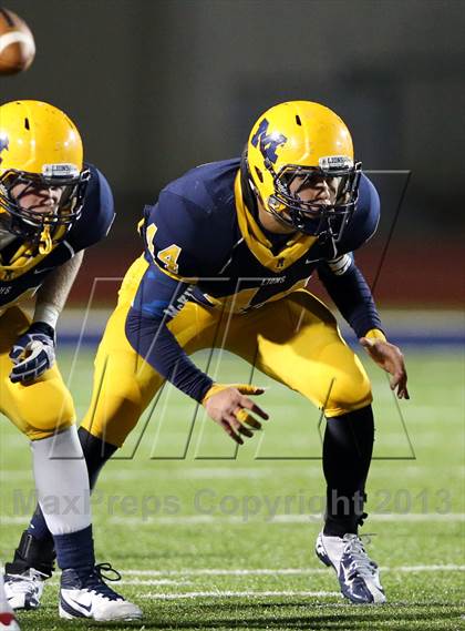 Thumbnail 1 in Boyd vs McKinney photogallery.