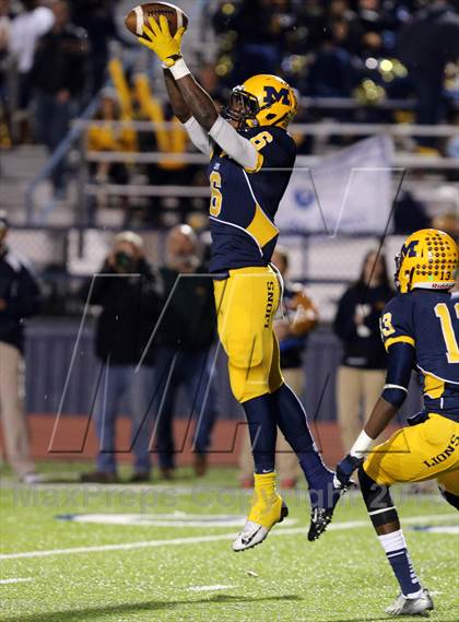 Thumbnail 3 in Boyd vs McKinney photogallery.