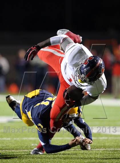 Thumbnail 3 in Boyd vs McKinney photogallery.