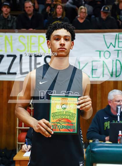Thumbnail 2 in Del Oro vs Placer (Kendall Arnett Tournament) photogallery.