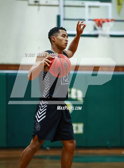Thumbnail 1 in Del Oro vs Placer (Kendall Arnett Tournament) photogallery.
