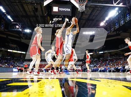 Thumbnail 2 in Dixie Heights vs Covington Catholic (9th Region Championship) photogallery.