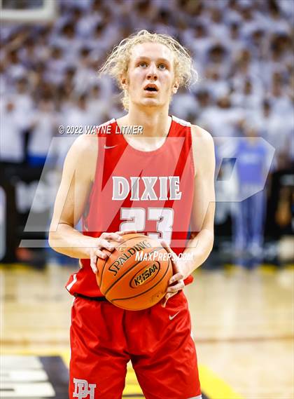 Thumbnail 1 in Dixie Heights vs Covington Catholic (9th Region Championship) photogallery.