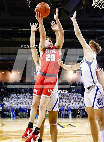 Thumbnail 2 in Dixie Heights vs Covington Catholic (9th Region Championship) photogallery.