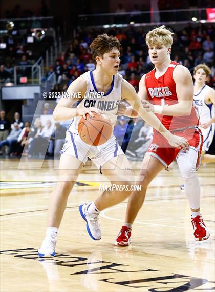 Thumbnail 3 in Dixie Heights vs Covington Catholic (9th Region Championship) photogallery.