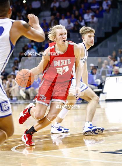 Thumbnail 1 in Dixie Heights vs Covington Catholic (9th Region Championship) photogallery.