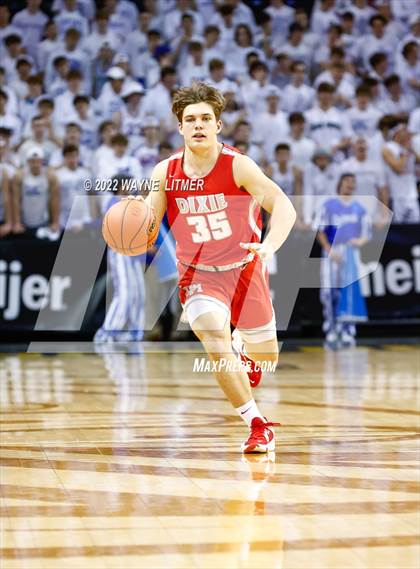 Thumbnail 2 in Dixie Heights vs Covington Catholic (9th Region Championship) photogallery.