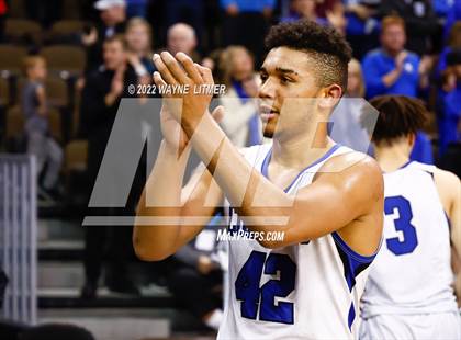 Thumbnail 2 in Dixie Heights vs Covington Catholic (9th Region Championship) photogallery.