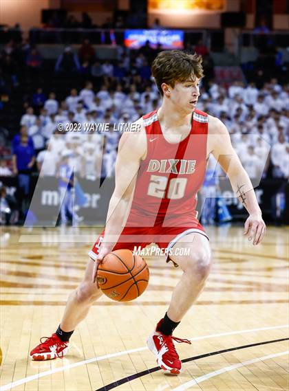 Thumbnail 3 in Dixie Heights vs Covington Catholic (9th Region Championship) photogallery.