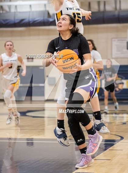 Thumbnail 1 in Franklin vs Oak Ridge (Trojan Toss Up) photogallery.