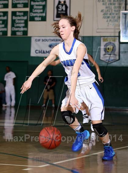 Thumbnail 3 in La Jolla Country Day vs. Mark Keppel (Paul Pierce Classic) photogallery.