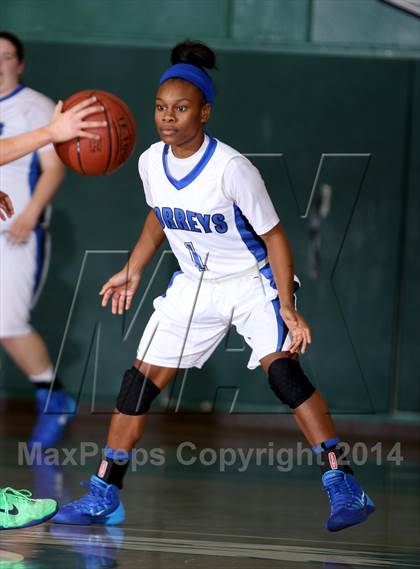 Thumbnail 2 in La Jolla Country Day vs. Mark Keppel (Paul Pierce Classic) photogallery.