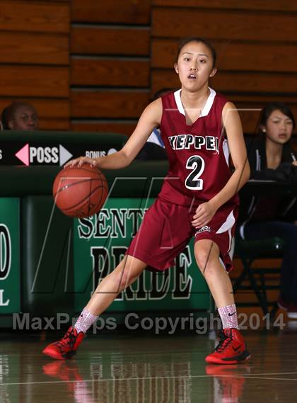 Thumbnail 1 in La Jolla Country Day vs. Mark Keppel (Paul Pierce Classic) photogallery.