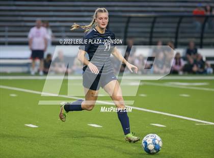 Thumbnail 3 in Kingwood photogallery.