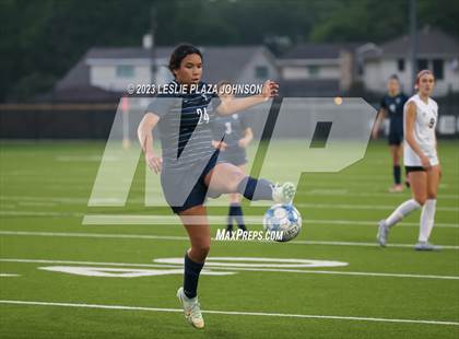 Thumbnail 2 in Kingwood photogallery.