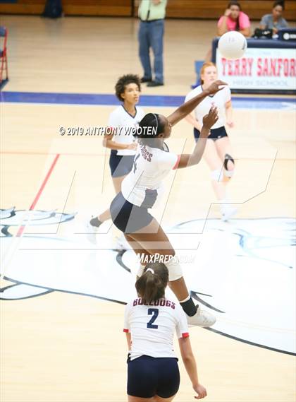 Thumbnail 2 in Scotland @ Terry Sanford photogallery.