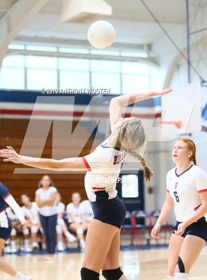 Thumbnail 1 in Scotland @ Terry Sanford photogallery.