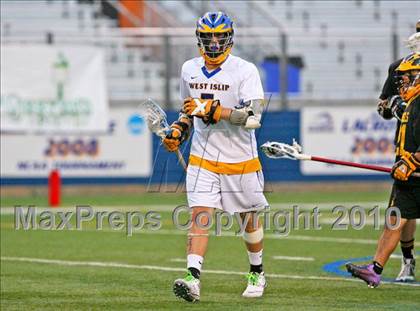 Thumbnail 3 in West Islip vs. Lakeland-Panas (NYSPHSAA Class A Semifinal) photogallery.