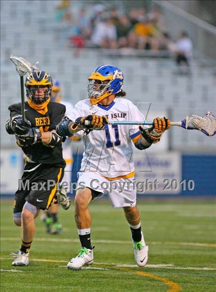 Thumbnail 3 in West Islip vs. Lakeland-Panas (NYSPHSAA Class A Semifinal) photogallery.