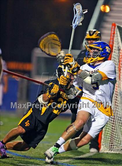 Thumbnail 3 in West Islip vs. Lakeland-Panas (NYSPHSAA Class A Semifinal) photogallery.