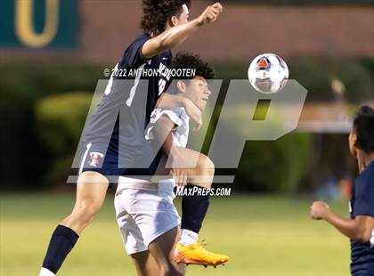 Thumbnail 2 in Southern Lee vs Terry Sanford (Miller's Crew Battle for the Bell Championship) photogallery.