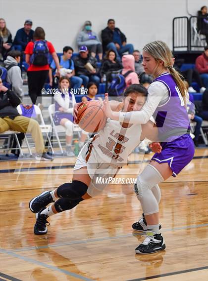 Thumbnail 2 in Caldwell vs Florence photogallery.