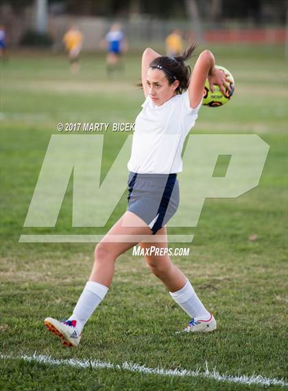 Thumbnail 2 in Hughson @ Beyer photogallery.