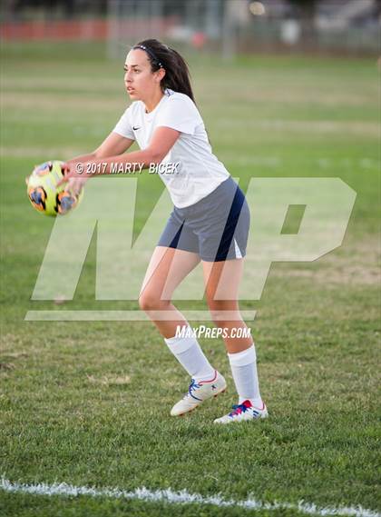 Thumbnail 3 in Hughson @ Beyer photogallery.