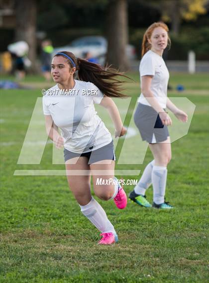 Thumbnail 3 in Hughson @ Beyer photogallery.