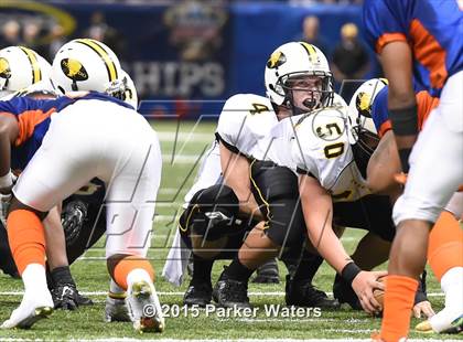 Thumbnail 3 in Kentwood @ Haynesville (LHSAA Class 1A Final) photogallery.