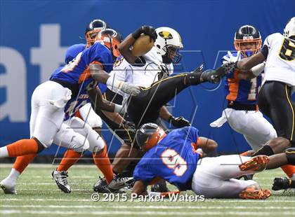 Thumbnail 2 in Kentwood @ Haynesville (LHSAA Class 1A Final) photogallery.