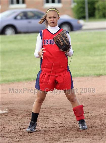 Thumbnail 2 in Iroquois vs Cheektowaga (Section 6 Class A Prequarterfinal) photogallery.