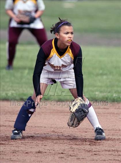 Thumbnail 2 in Iroquois vs Cheektowaga (Section 6 Class A Prequarterfinal) photogallery.