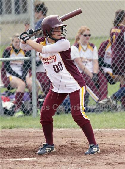 Thumbnail 3 in Iroquois vs Cheektowaga (Section 6 Class A Prequarterfinal) photogallery.