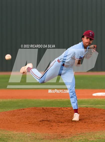 Thumbnail 2 in Tompkins vs Katy photogallery.