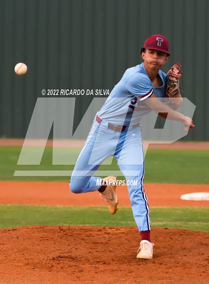 Thumbnail 3 in Tompkins vs Katy photogallery.