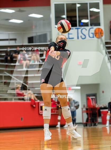 Thumbnail 3 in Coppell @ Marcus photogallery.