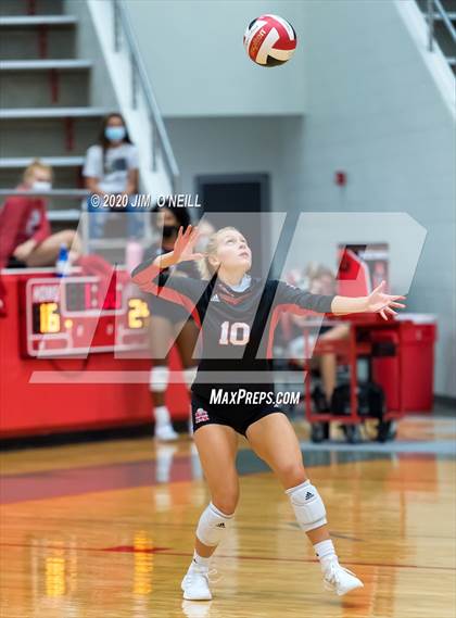 Thumbnail 3 in Coppell @ Marcus photogallery.
