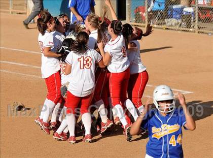 Thumbnail 3 in Whittier Christian vs San Dimas (CIF SS D5 Final) photogallery.