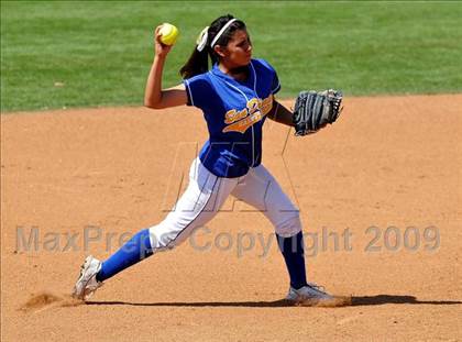 Thumbnail 2 in Whittier Christian vs San Dimas (CIF SS D5 Final) photogallery.